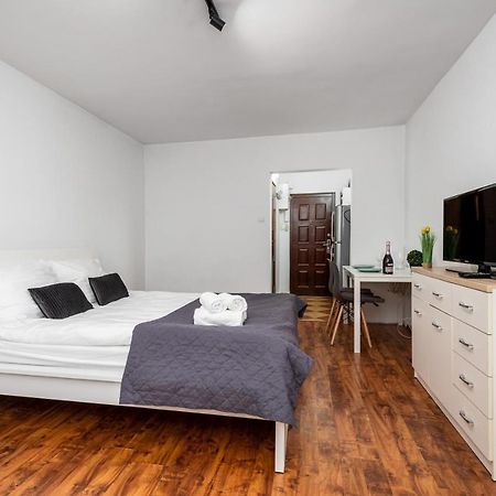 Warsaw Apartments Dyminska 6 Street エクステリア 写真